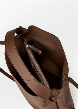 Glossy Mae small bag Mocha Brown Becksøndergaard 